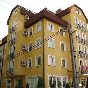 Happy 3*, Budapest Magyarország